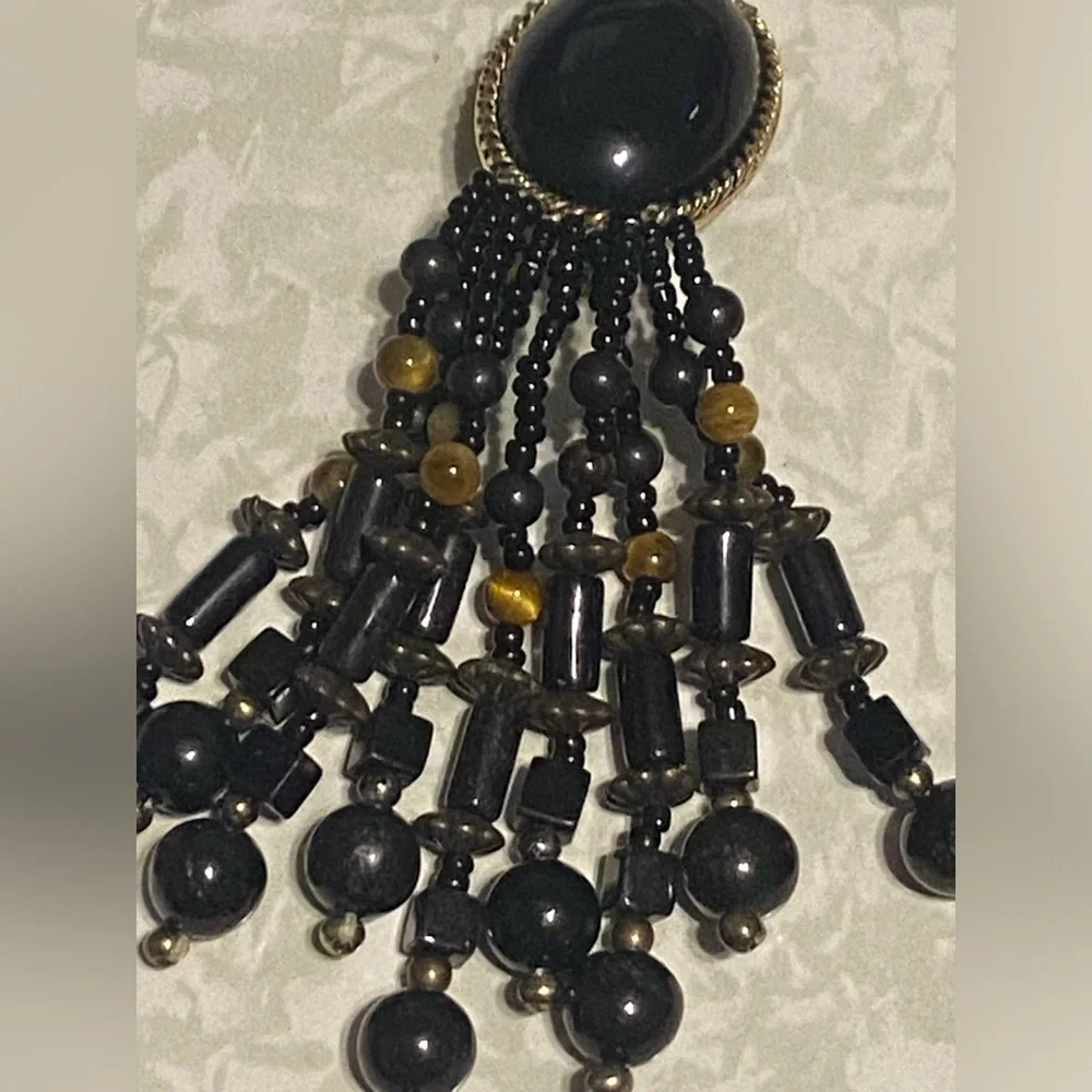 Vintage Costume Dangling Bead Clip on Earrings #5055 💎